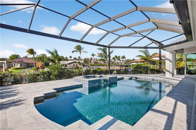 6707 Daniel CT, Fort Myers, FL 33908