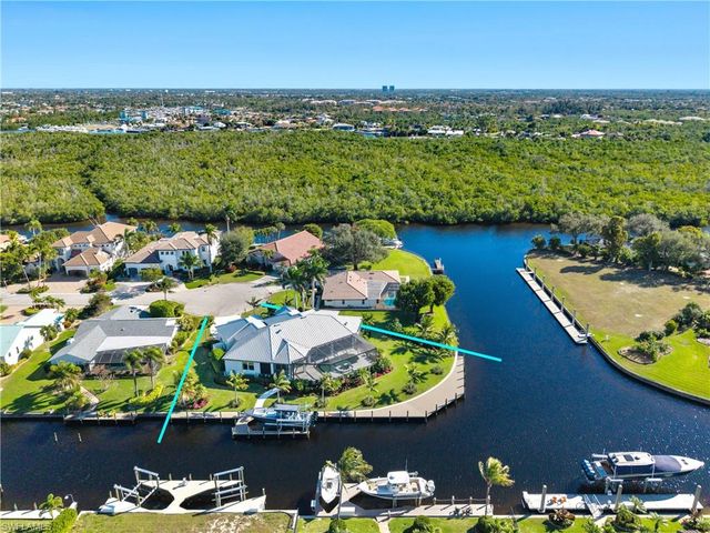 6707 Daniel CT, Fort Myers, FL 33908