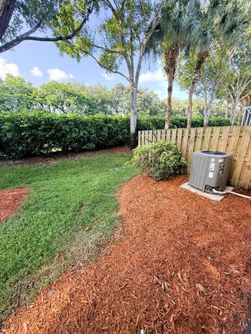 9767 PORTA LEONA Lane, Boynton Beach, FL 33472