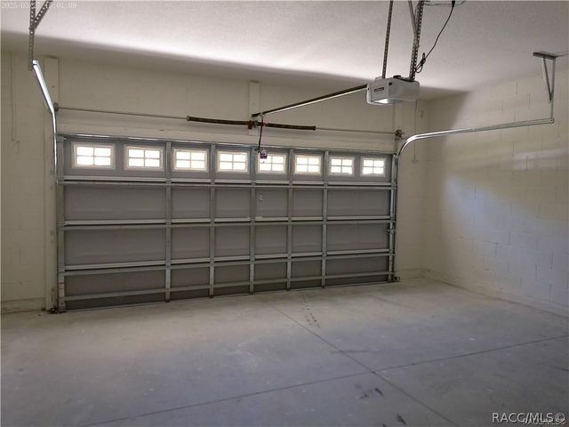 7202 N Everest Terrace, Citrus Springs, FL 34434