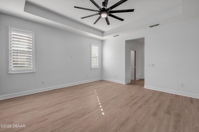 328 Cheeseburger Drive, Daytona Beach, FL 32124