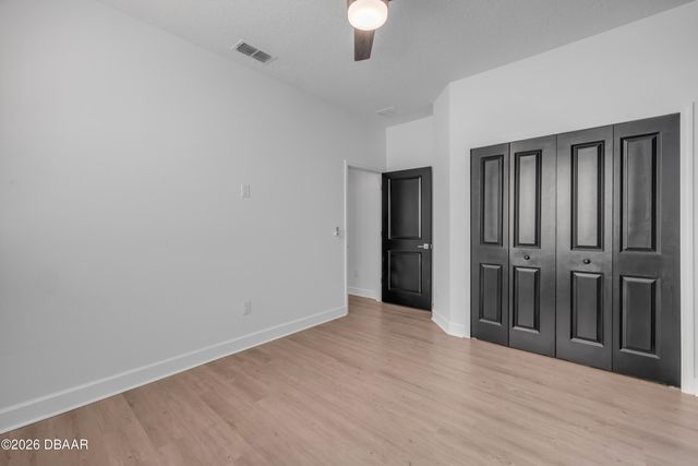 328 Cheeseburger Drive, Daytona Beach, FL 32124