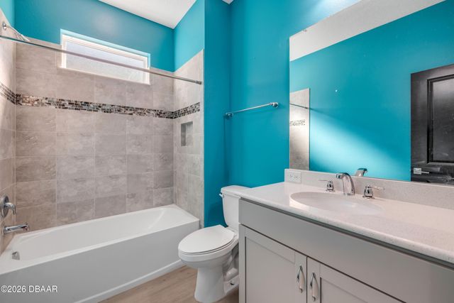 328 Cheeseburger Drive, Daytona Beach, FL 32124