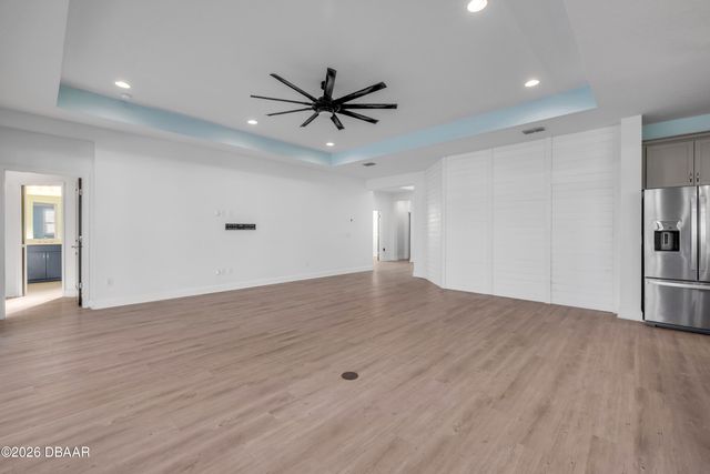 328 Cheeseburger Drive, Daytona Beach, FL 32124