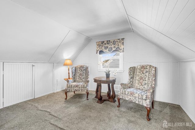 104 Boehmhurst Avenue, Sayreville, NJ 08872