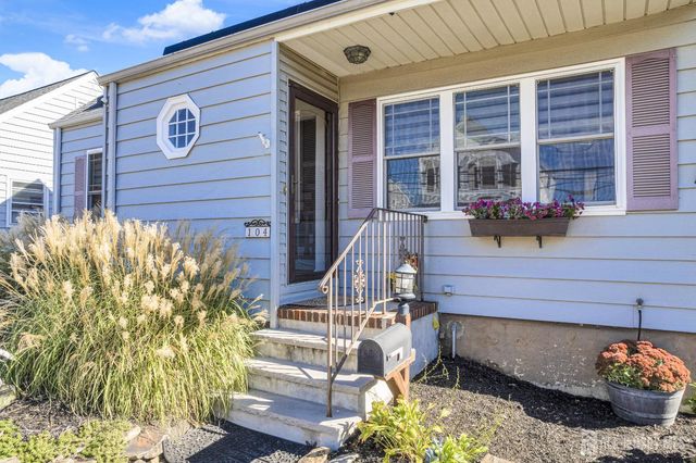 104 Boehmhurst Avenue, Sayreville, NJ 08872