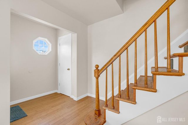 104 Boehmhurst Avenue, Sayreville, NJ 08872