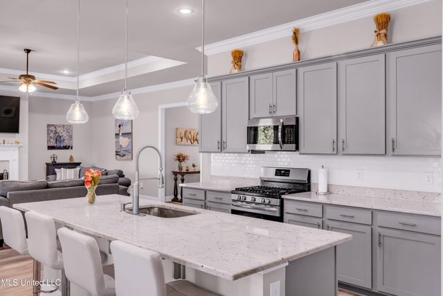 12052 Michael Grace Drive, Gulfport, MS 39503