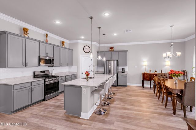 12052 Michael Grace Drive, Gulfport, MS 39503