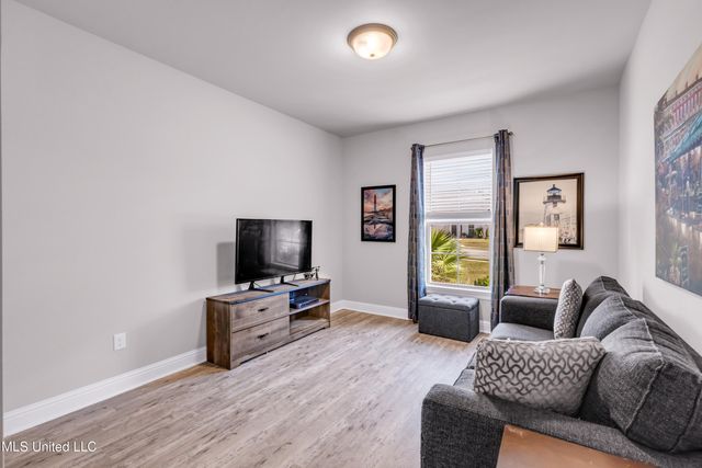 12052 Michael Grace Drive, Gulfport, MS 39503