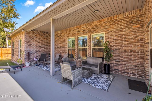 12052 Michael Grace Drive, Gulfport, MS 39503