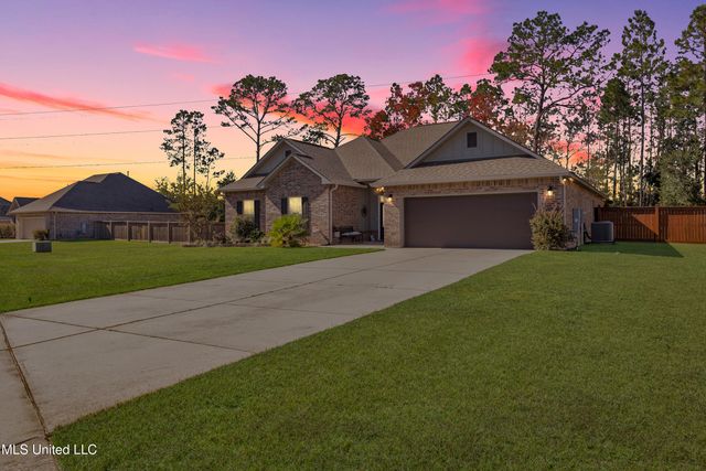 12052 Michael Grace Drive, Gulfport, MS 39503