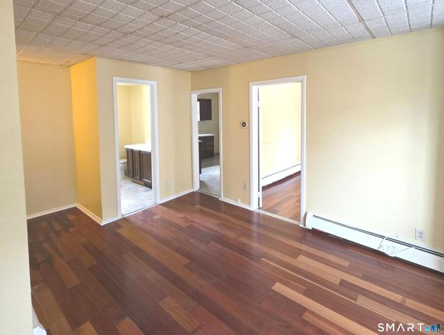 32 Wilson Street 1, Waterbury, CT 06708