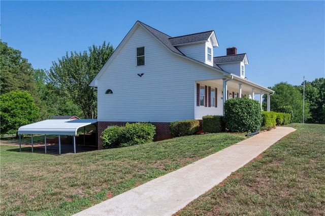 1630 Yadkin Valley Road, Advance, NC 27006