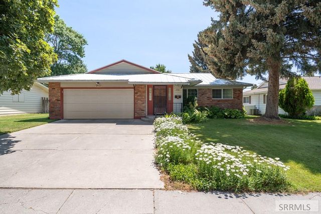 1711 Whitney Street, Idaho Falls, ID 83402
