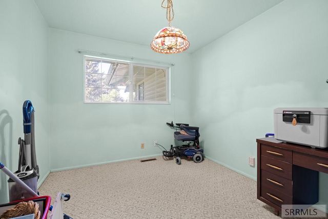 1711 Whitney Street, Idaho Falls, ID 83402