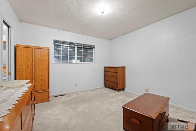 1711 Whitney Street, Idaho Falls, ID 83402