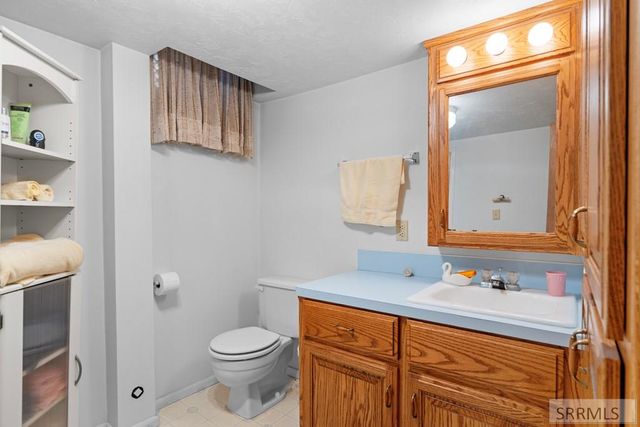 1711 Whitney Street, Idaho Falls, ID 83402