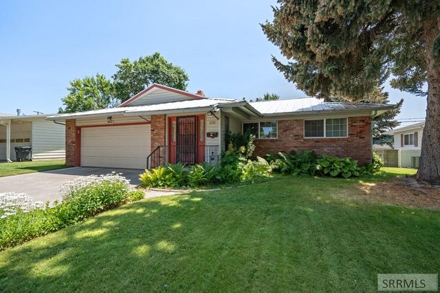 1711 Whitney Street, Idaho Falls, ID 83402