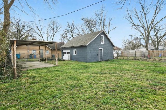 209 Brown Avenue, Osawatomie, KS 66064