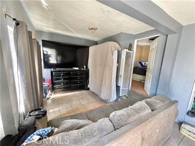 8106 Eastern Avenue, Bell Gardens, CA 90201