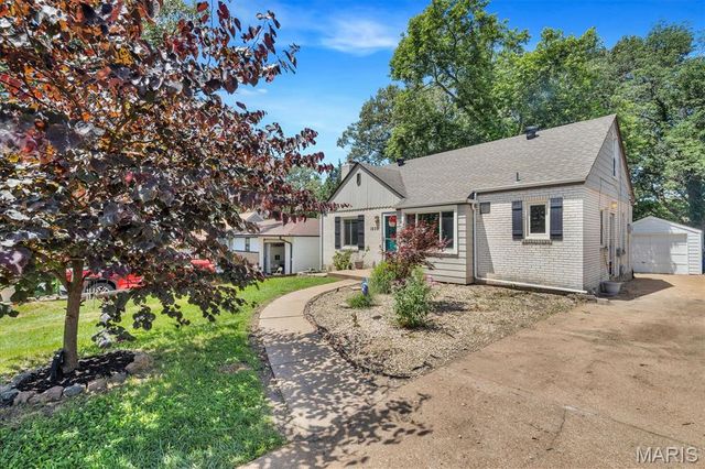 1805 Oconnell Avenue, Overland, MO 63114
