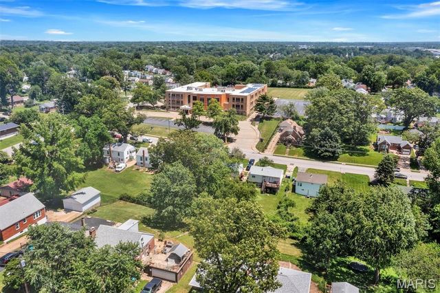 1805 Oconnell Avenue, Overland, MO 63114