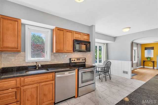 1805 Oconnell Avenue, Overland, MO 63114