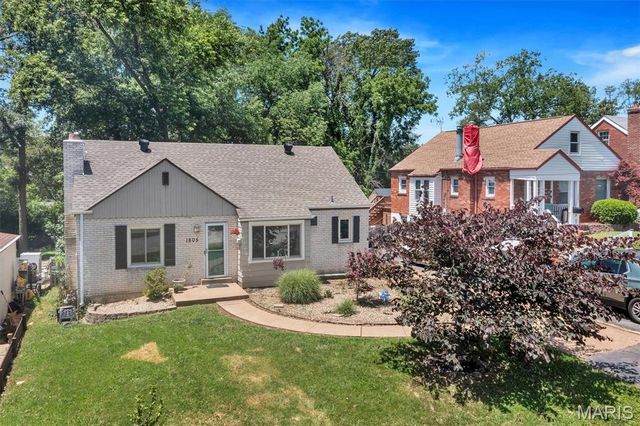 1805 Oconnell Avenue, Overland, MO 63114