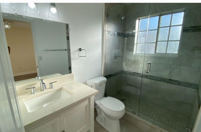 117 Yacht Club Way 111, Hypoluxo, FL 33462