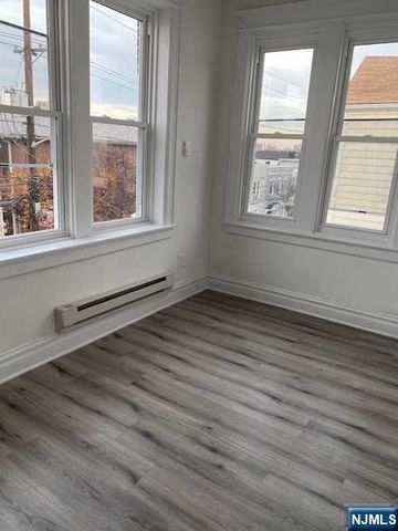 315 70th Street 1, Guttenberg, NJ 07093