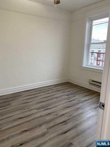 315 70th Street 1, Guttenberg, NJ 07093