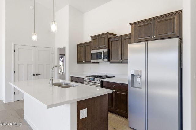 1991 N LAKE BREEZE Road, Lakeside, AZ 85929