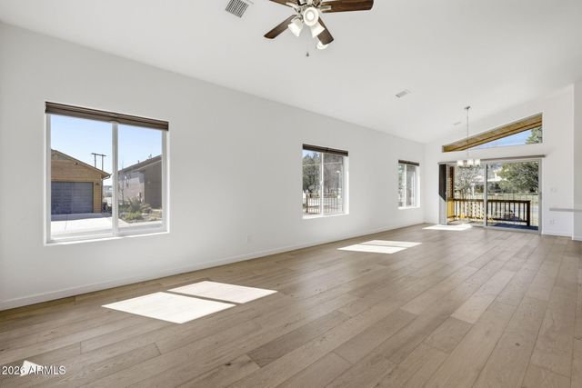 1991 N LAKE BREEZE Road, Lakeside, AZ 85929