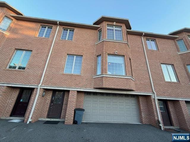 20 W Palisades Boulevard D, Palisades Park, NJ 07650