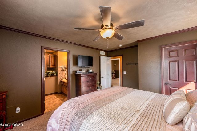 117 Blue Springs Lane, Reed Springs, MO 65737