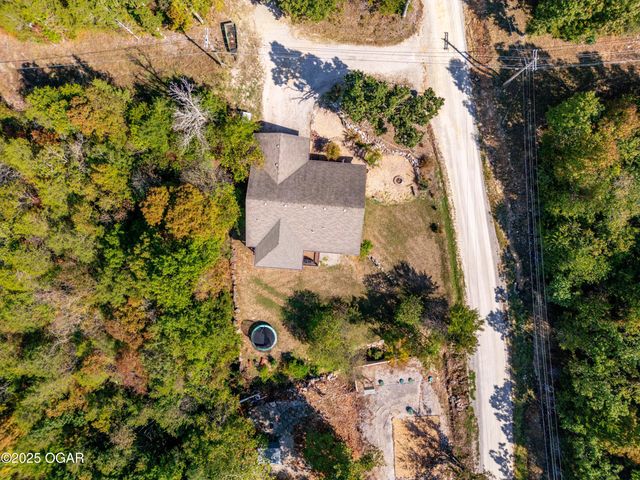 117 Blue Springs Lane, Reed Springs, MO 65737