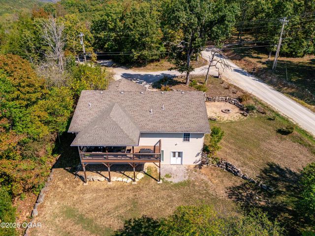 117 Blue Springs Lane, Reed Springs, MO 65737