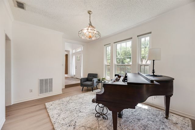 1406 W Peters Colony Road, Carrollton, TX 75007