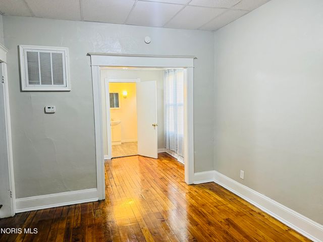 266 E Hudson Street, Toledo, OH 43608