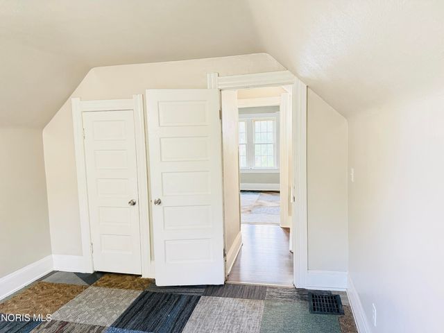 266 E Hudson Street, Toledo, OH 43608