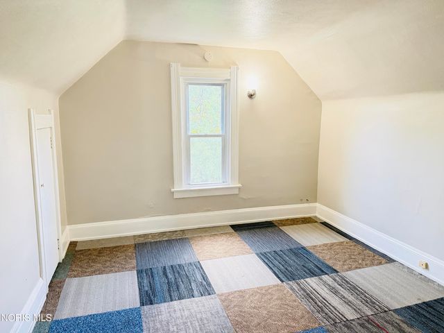 266 E Hudson Street, Toledo, OH 43608
