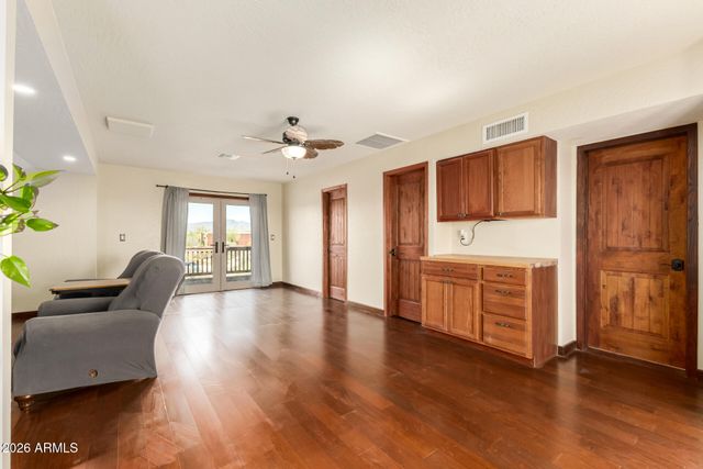 6421 E GLORIA Lane, Cave Creek, AZ 85331