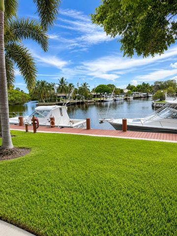 7 Royal Palm Way 505, Boca Raton, FL 33432