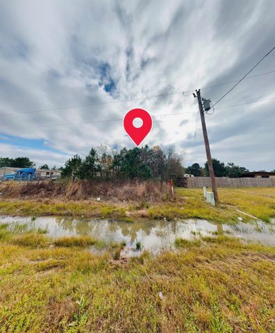 53 Road 5116, Cleveland, TX 77327