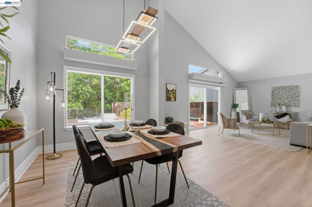 1782 Whitecliff Way, Walnut Creek, CA 94596