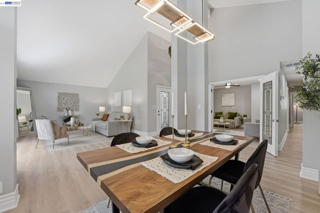 1782 Whitecliff Way, Walnut Creek, CA 94596