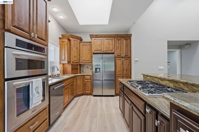 1782 Whitecliff Way, Walnut Creek, CA 94596