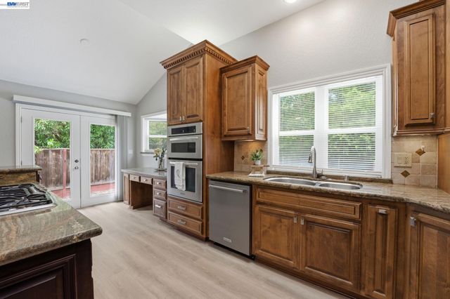 1782 Whitecliff Way, Walnut Creek, CA 94596
