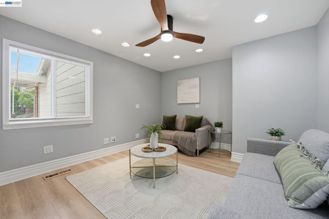 1782 Whitecliff Way, Walnut Creek, CA 94596